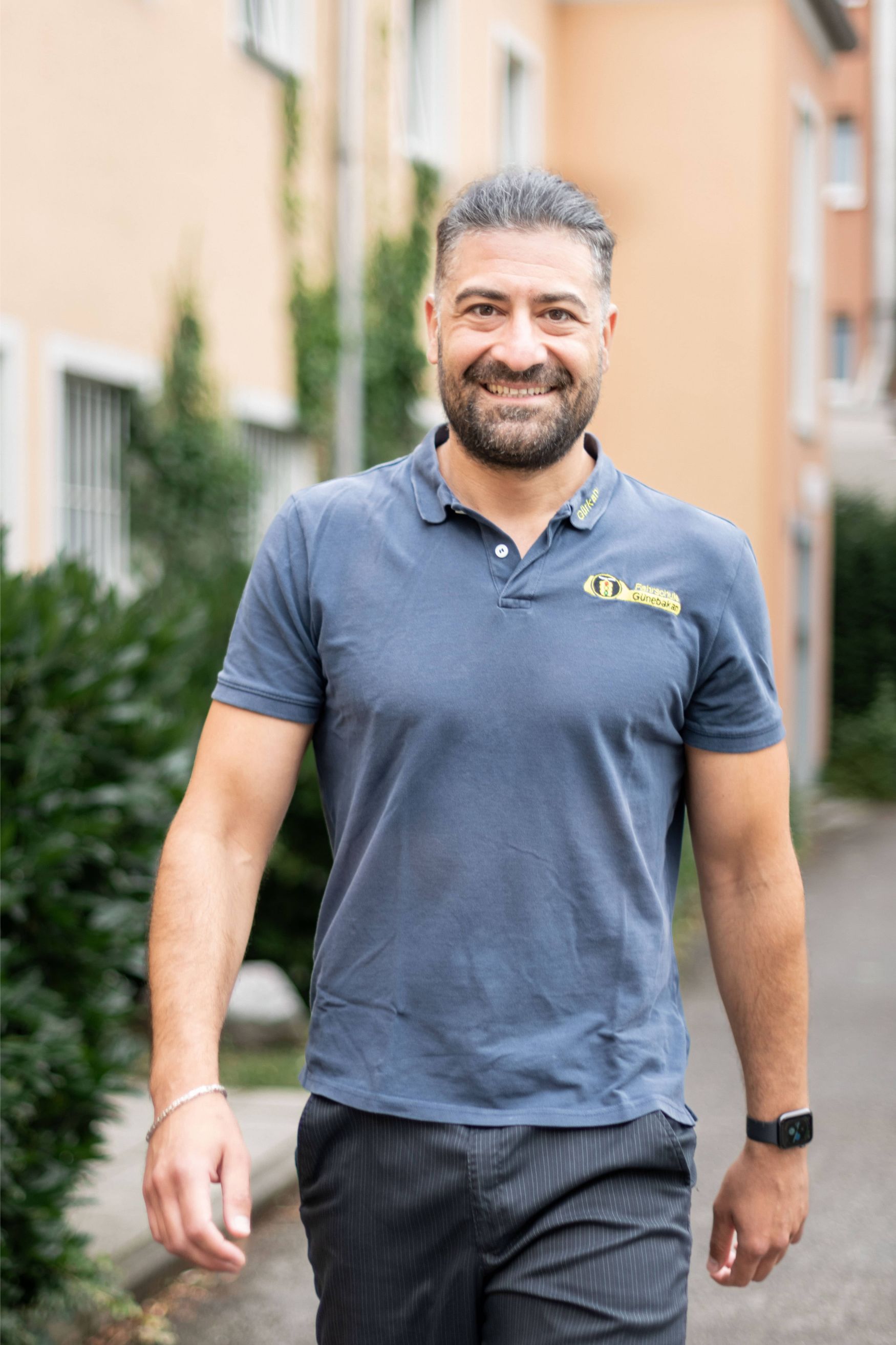 Über Fahrschule Günebakan München Laim