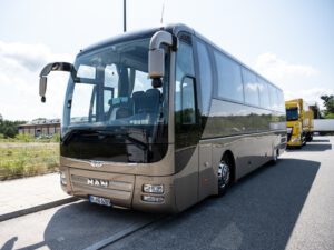 bus-1024x768 Reisebus MAN